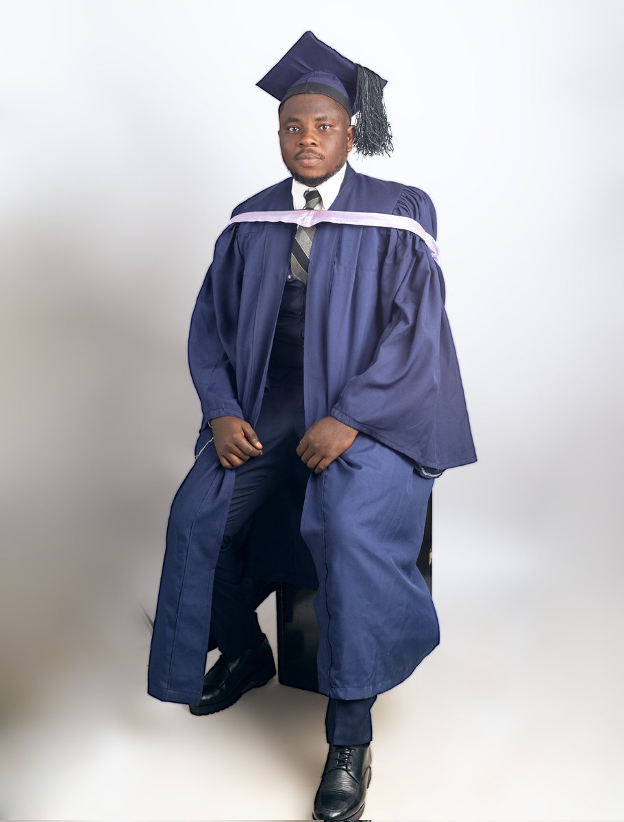 Lekxn_pxpper's tweet image. 👨🏾‍🎓 OLAJIDE OLALEKAN EZEKIEL 
B.A HISTORY AND INTERNATIONAL RELATIONS (IFE)

#OAU48thConvocation 
#OAUTwitter