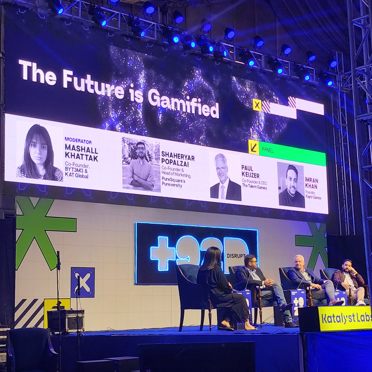 Foosa25's tweet photo. The Future is Gamified @mashallkhattak, Co-founder
BYT3M³ and KAT GIobal
Shaheryar Popalzai, Co-founder &amp; Head of Marketing, PureSquare's Pureversity Paul Keijzer, Co-founder &amp; CEO, The Talent Games
Imran Khan, Founder, Raptr Games #92disrupt  #katalystlabs @LabsKatalyst https://t.co/RcM53IBADF