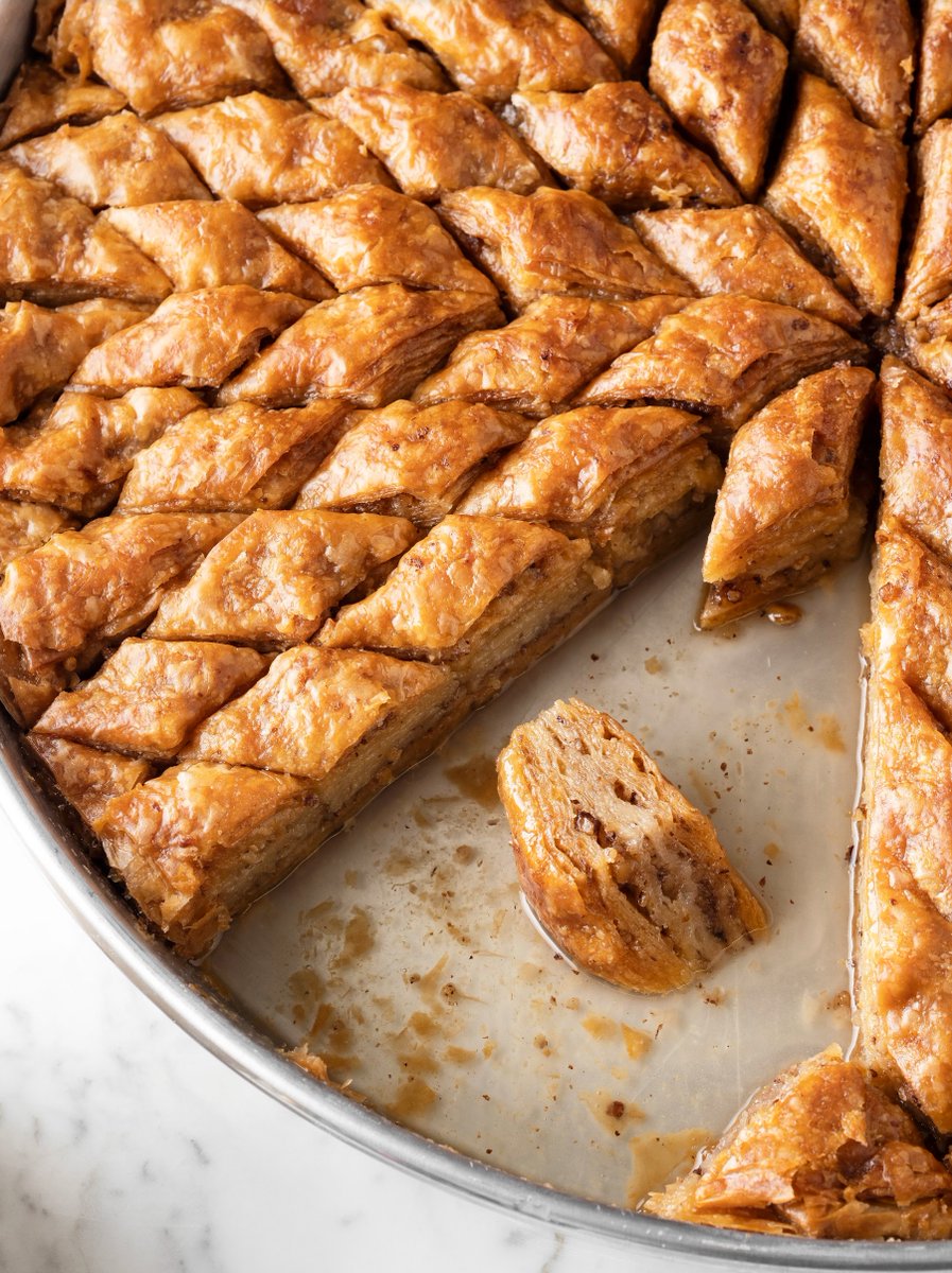 worldwidegreeks's tweet photo. Cooking Greek Cookbook: 70 Greek recipes, 206 pages on paperback, hardcover & newly updated ebook:
https://t.co/AwMr52If5L
.
#cookinggreek #greekcookbook #greekrecipes #worldwidegreeks #greekboston https://t.co/WOpzhgKvzO