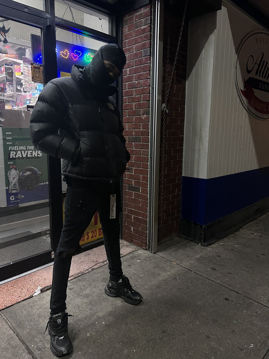 eifdm_'s tweet image. 