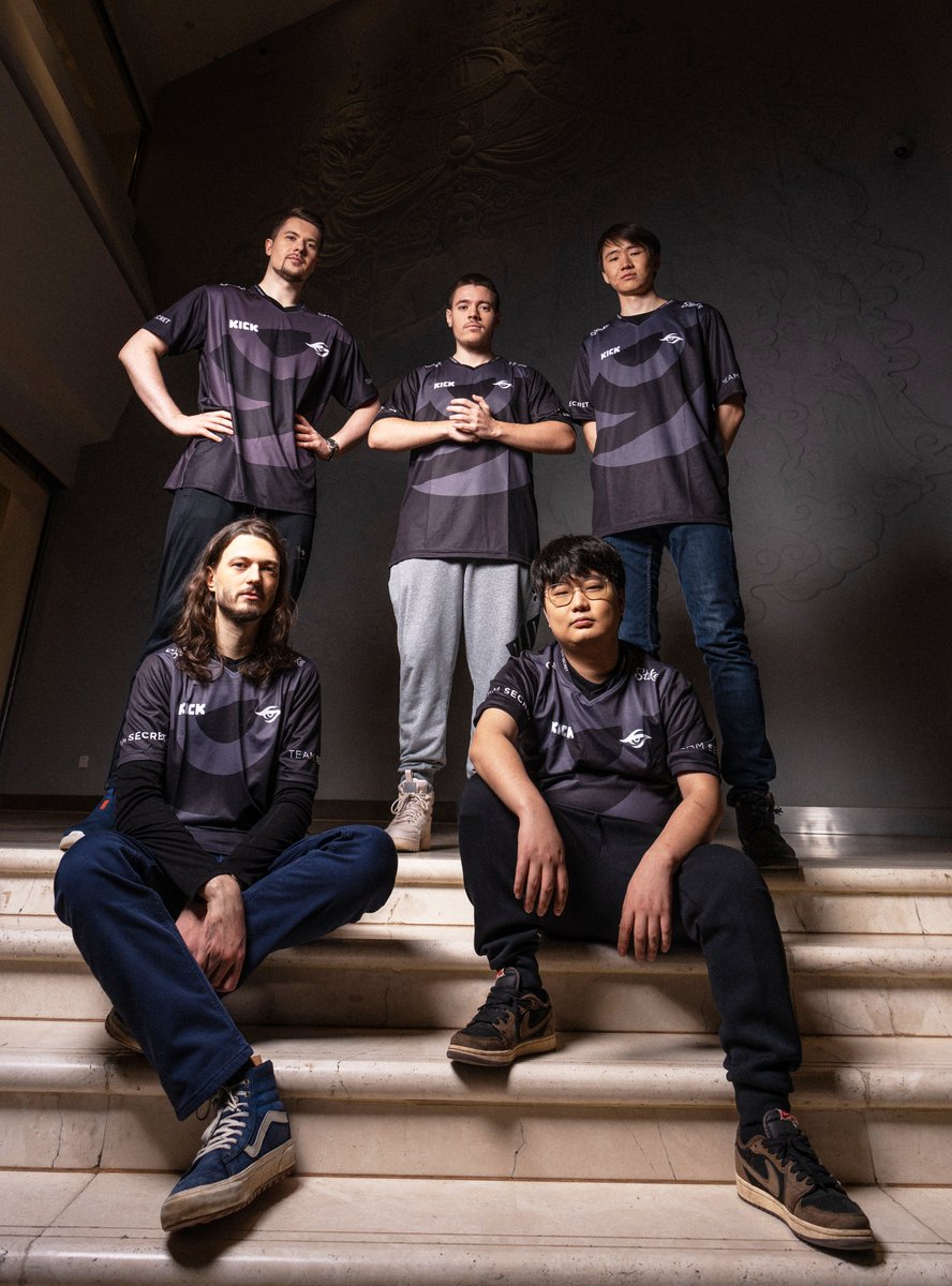 teamsecret's tweet photo. It's do or die. Time to hit the Playoffs! π«‘
#SecretDota @kick https://t.co/ItU4RRWrrS