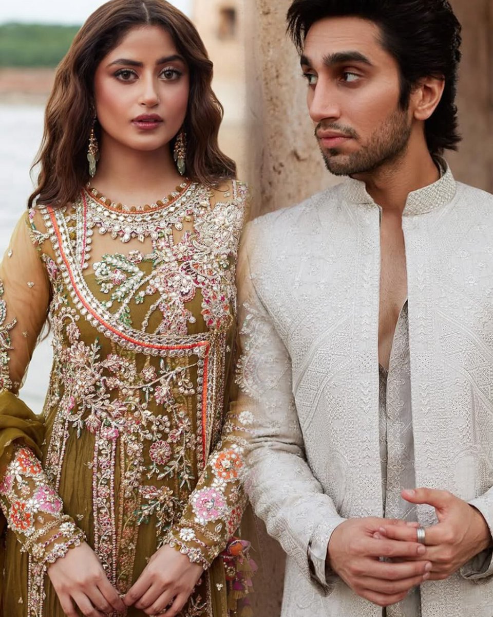 sajalaly_arab's tweet photo. Ishq ne ghalib ko nikamma Kar Diya
Varna Ham bhi aadami the Kam ke
Love them beyond words #Sajalaly #HamzaShoail β£οΈβ£οΈ https://t.co/CpVsKwPfaM