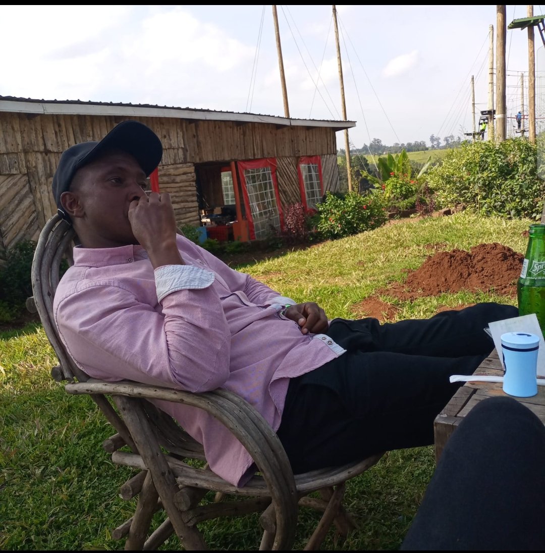 biutech's tweet photo. Wacha ni post initoke...It's my birthday. 4th floor here we come. Asante ewe Mungu. https://t.co/wUZlhsgPHb