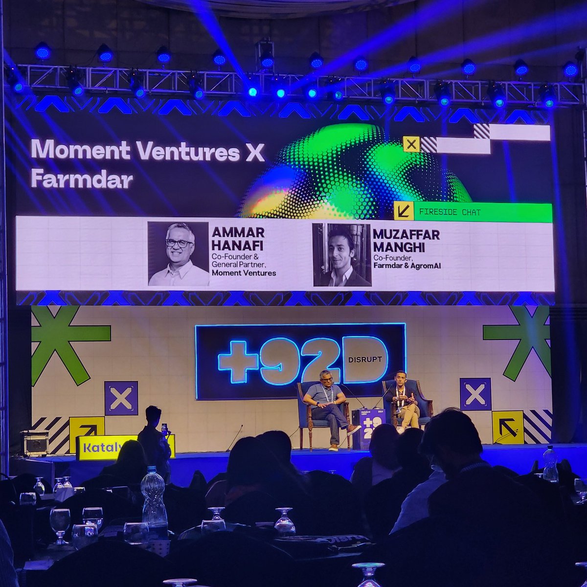 Foosa25's tweet photo. Fireside Chat: Moment Ventures x
Farmdar - Muzaffar Manghi, Co-founder, @FarmdarOfficial &amp;
Agromai AmmarHanafi, Founder &amp; General Partner of @momentventures #92disrupt, #plus92disrupt #forthefounderinyou #katalystlabs @LabsKatalyst https://t.co/UXRL4qEcsg