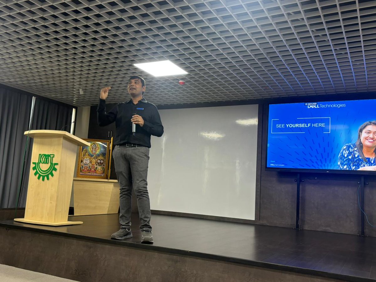 We were delighted to welcome the DELL Technologies team during the vibrant K-I3 Fest. It was an enriching interaction with their leadership team, exploring new avenues for engagement and further strengthening our 15-year-long partnership.
As one of our top recruiters, DELL