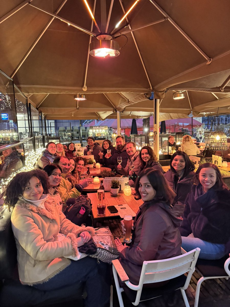 Happy moment to conclude our LLM PIL Adv course on legitimacy @ authority of international courts with fascinating presentations how to respond to pushback &amp; backlash with end of year drinks on Plein <a href="/GrotiusCentre/">Grotius Centre</a> <a href="/LeidenLaw/">Leiden Law School</a>