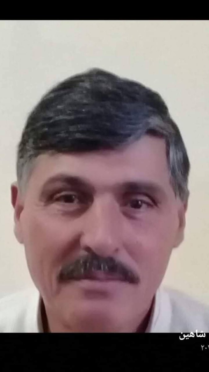 Wolveri07681751's tweet photo. جزار مجزرة الحولة 
المجرم محسن شاهين ابو ايهم 
ضابط في الامن السياسي هذا المجرم من قرية القبو من ريف حمص الغربي  مكان التواجد قرية القبو 
 قام هذا المدعو وعشرات الشبيحية بأعدام أكثر  من 50  طفلا من بينهم الطفلة ياسمين عبد الرزاق  و34 أمراة و25 رجلا https://t.co/vqP27UMMCC