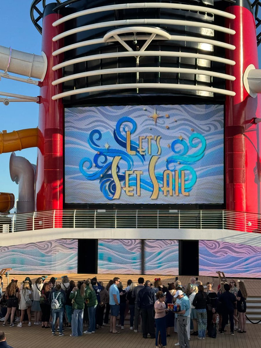 mainandmagic's tweet image. The atrium on the Disney Treasure is a beauty.

Let's set sail!

#DisneyTreasure #DisneyCruiseLine #DisneyCruise