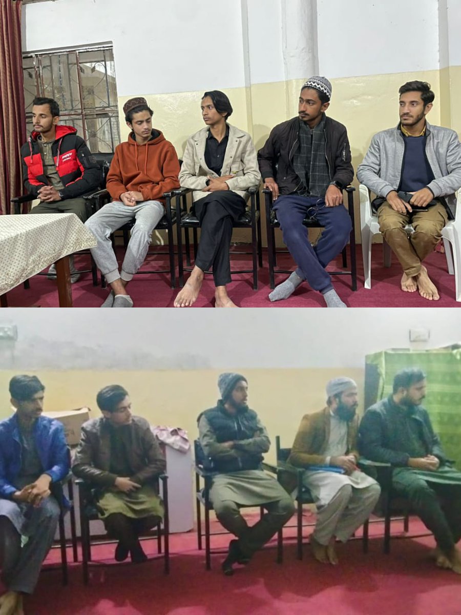 MSMofficialNP's tweet photo. مصطفوی سٹوڈنٹس موومنٹ راولپنڈی پی پی 14 کے زیرِ اہتمام میٹنگ کا انعقاد کیا گیا جس میں خصوصی شرکت صدر MSM شمالی پنجاب جناب راشد مصطفوی صاحب اور صدر MSM راولپنڈی راجہ ابرہیم مصطفیٰ نے شرکت کی
ایجنڈا شہر اعتکاف ممبر شپ حلقہ درود سرکل مراکز علم ماڈرن شب داری
#MSMPP14 #MSMOfficialNP https://t.co/Rgtk2nJons