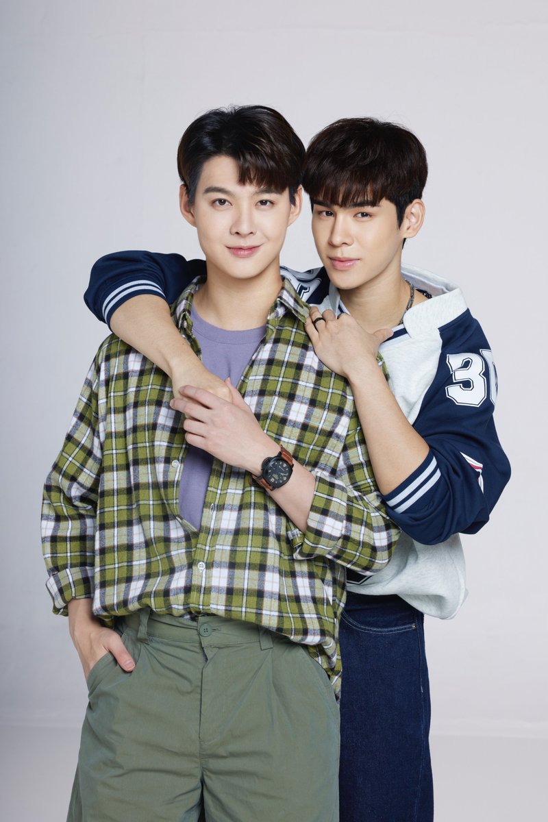 mcinemusic's tweet photo. IDOLFACTORY ปล่อยภาพแรกฟิตติ้ง “ภูมเซ้นต์” ซีรีส์โรแมนติกคอมเมดี้ “หวานใจผู้ใหญ่จอม”   https://t.co/oTbgJaEj7N ผ่าน @MCINE NEWS  - เอ็มซีน บันเทิง  #ppoomntp_ #Saint _sup #หวานใจผู้ใหญ่จอม #MySweetHeartJom https://t.co/NXpHCXJCjl
