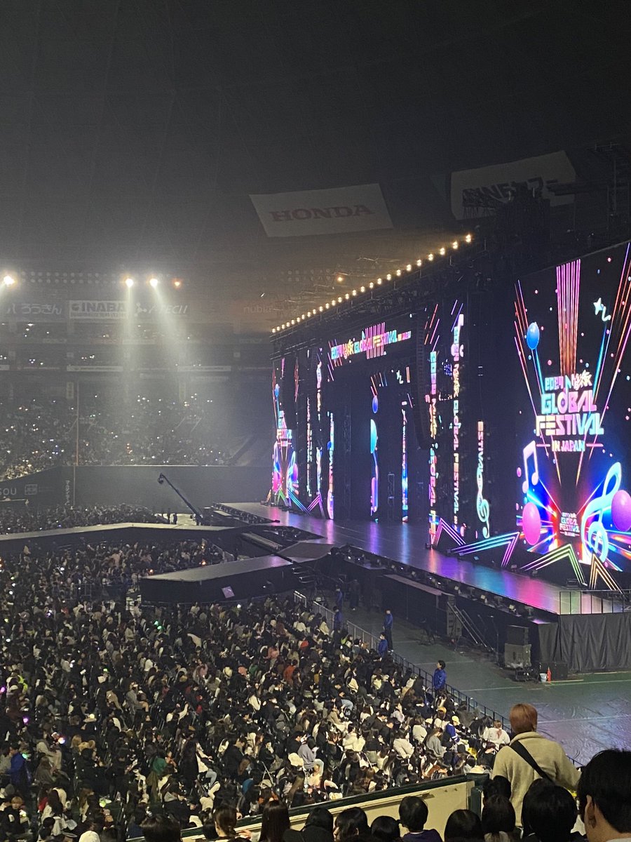 KQPenguin's tweet photo. 성화╰(*´︶`*)╯♡ https://t.co/ZbAvfqnoPd