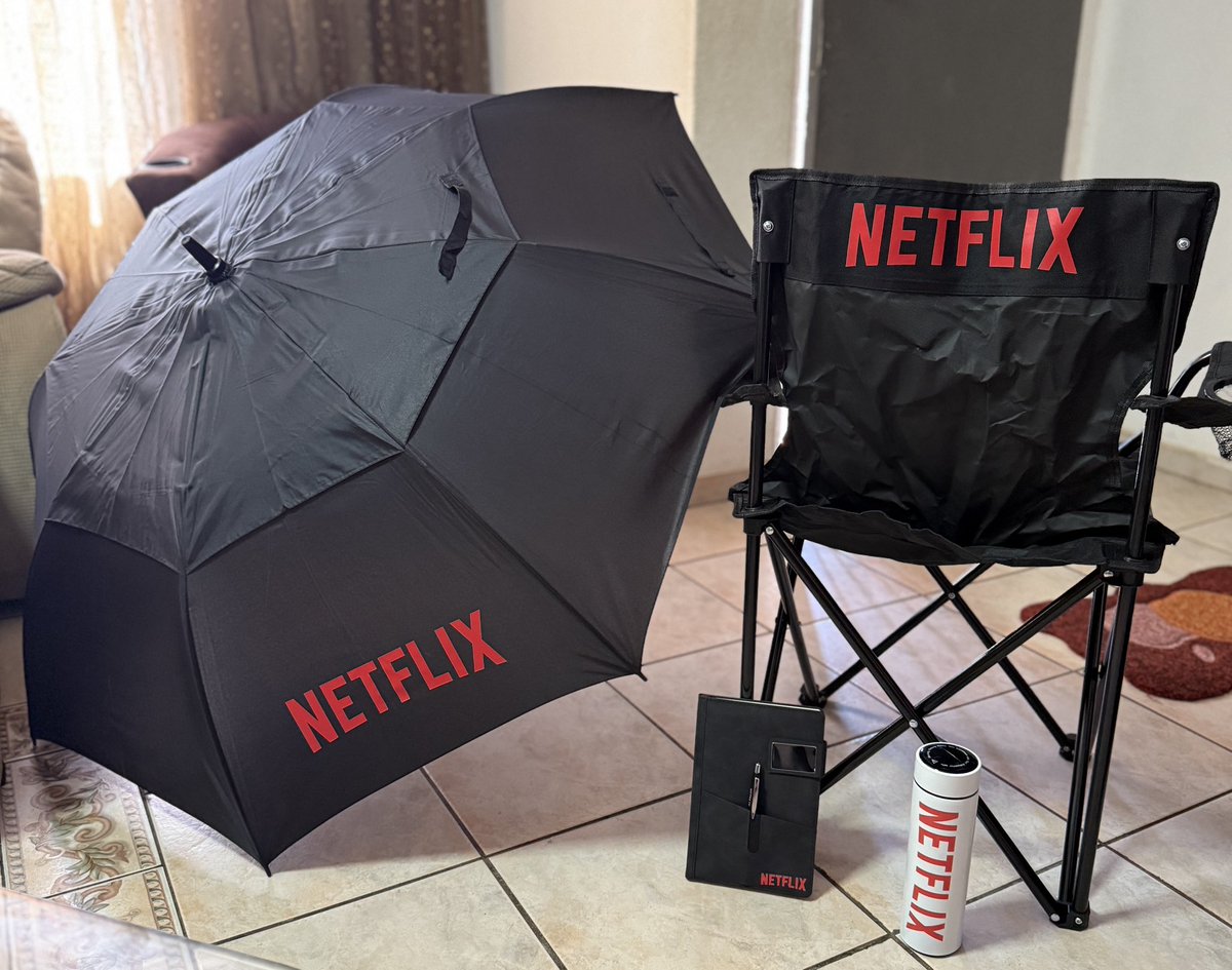 FaizelPatel143's tweet image. A huge thanks to the @NetflixSA team for the goodies as we look forward to spending tome with you tomorrow.  Really looking forward to it. Your lineup on the platform is amazing 😀 I’m loving the doccie series. They are really gripping. #Netflix #Summer2024 @netflix