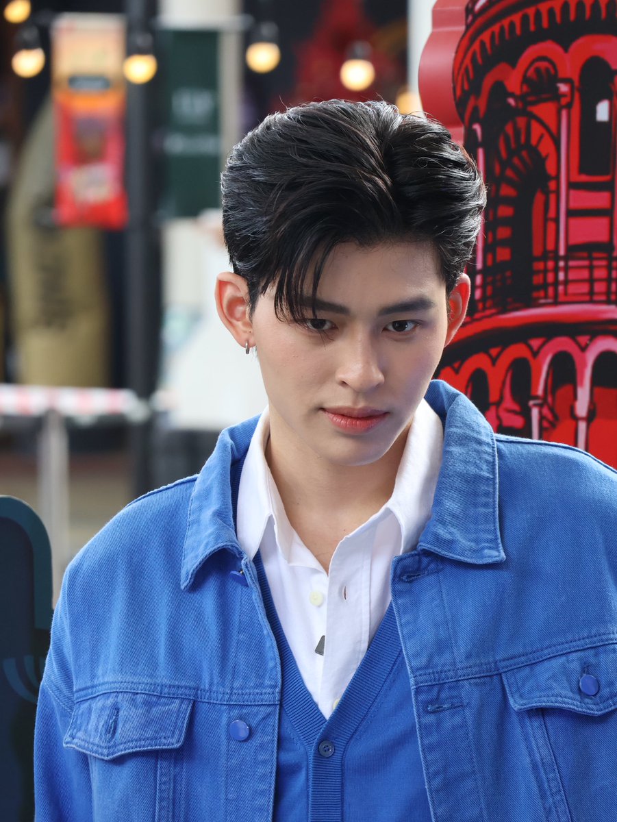 GokanGin's tweet photo. วันนี้ได้ยินแต่คนชมว่าหล่อ หล่อมากกก ใครกัน 😁

POND SHOP ON LAZADA 

#ItalianPavilionOnLazada
#ppnaravit @ppnaravit https://t.co/zuGRRUSe0B