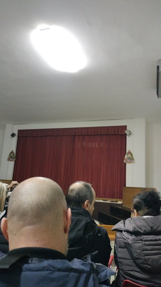 Segnoditerra_1's tweet photo. Signori si va in scena #Cecio https://t.co/vBeTA2gbos