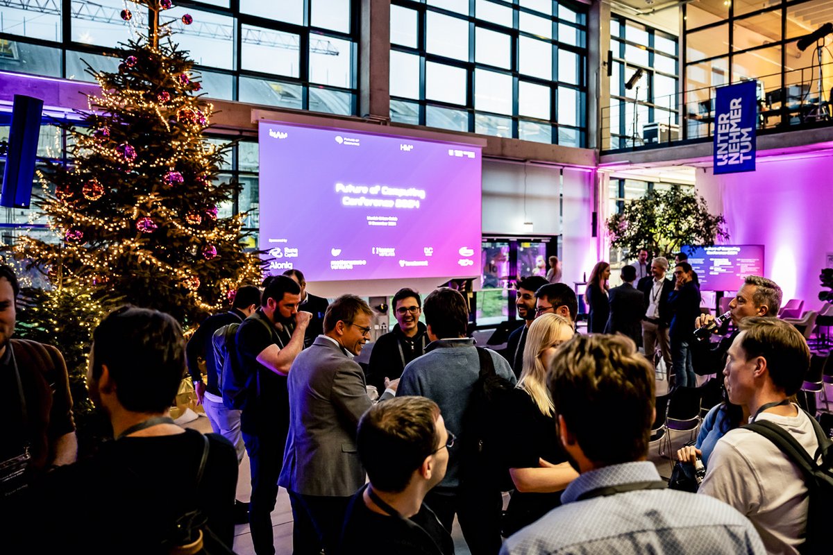 AloniqVC's tweet image. Lots of happy faces at 𝐅𝐮𝐭𝐮𝐫𝐞 𝐨𝐟 𝐂𝐨𝐦𝐩𝐮𝐭𝐢𝐧𝐠 2024 in Munich! 😀 Aloniq is proud to have supported this event, where startups showcased Europe’s strength in computing innovation amidst global competition. Thanks to the organizers for the excellent job