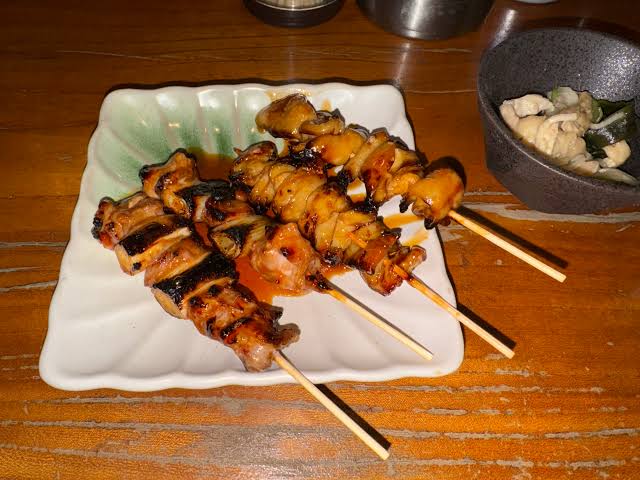 夜飲鶏〼 (やいとります) (@Yaitorimas) / X 夜飲鶏〼 (やいとります) (@Yaitorimas) / X
