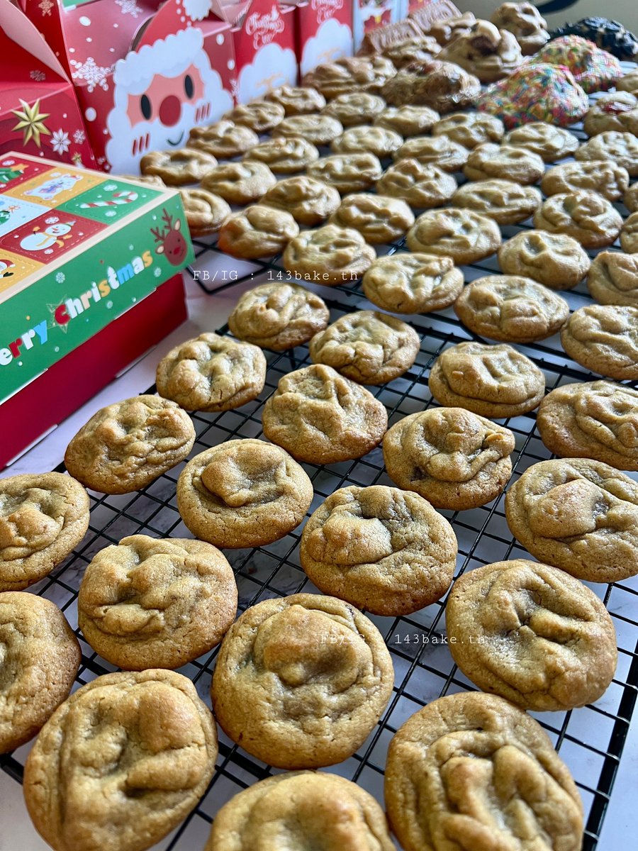 143bake's tweet photo. 🎅สิ้นปีนี้มีของฝากกันหรือยังคะ เชียงใหม่24,28 ธค. นัดรับ/ส่งฟรีมช. นิมมาน สวนดอก

📦ขนมจัดส่งทั่วประเทศ
🎉 รับจัดเซ็ตตามแบบลูกค้าต้องการ
🍪มีเรทราคาส่ง

#คุ้กกี้ #คุกกี้ #บราวนี่ #ชุมชนขนมหวาน #อร่อยบอกต่อ #รีวิวเชียงใหม่ #คาเฟ่เชียงใหม่ #reviewchiangmai #ทีมมช https://t.co/E1rQJ1eHGz