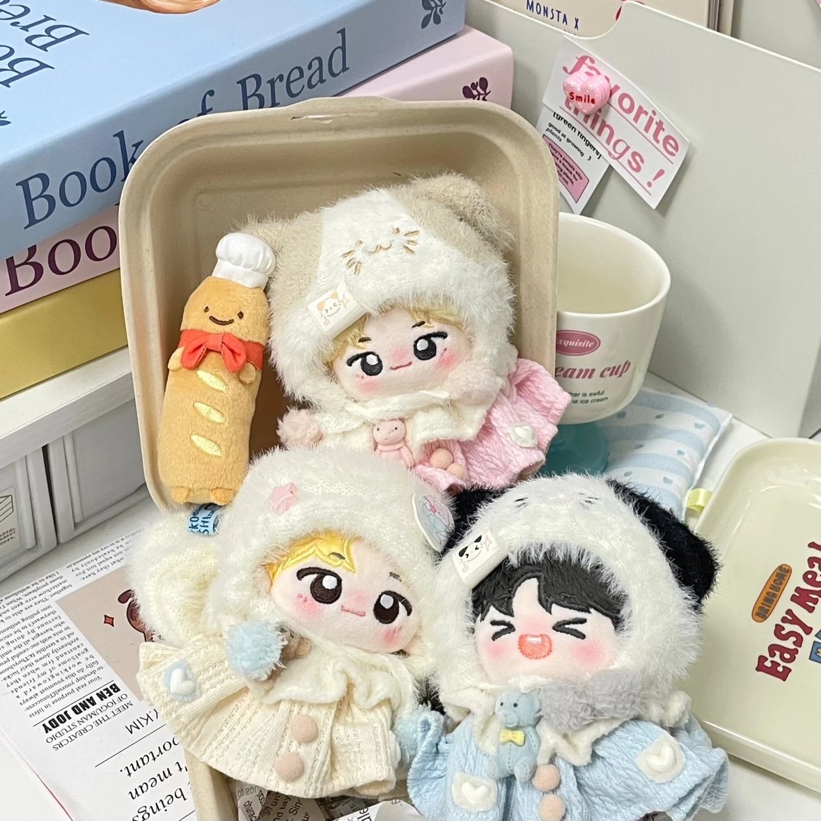 ❤️🕯기쁜 마음으로 RT 추첨 1분께 
소프트치즈 sp 10cm 3색상 + 동물모자 4종 드립니다. 

내일 당발하겠습니다. 
모두 행복한 저녁 보내시길 바랍니다.