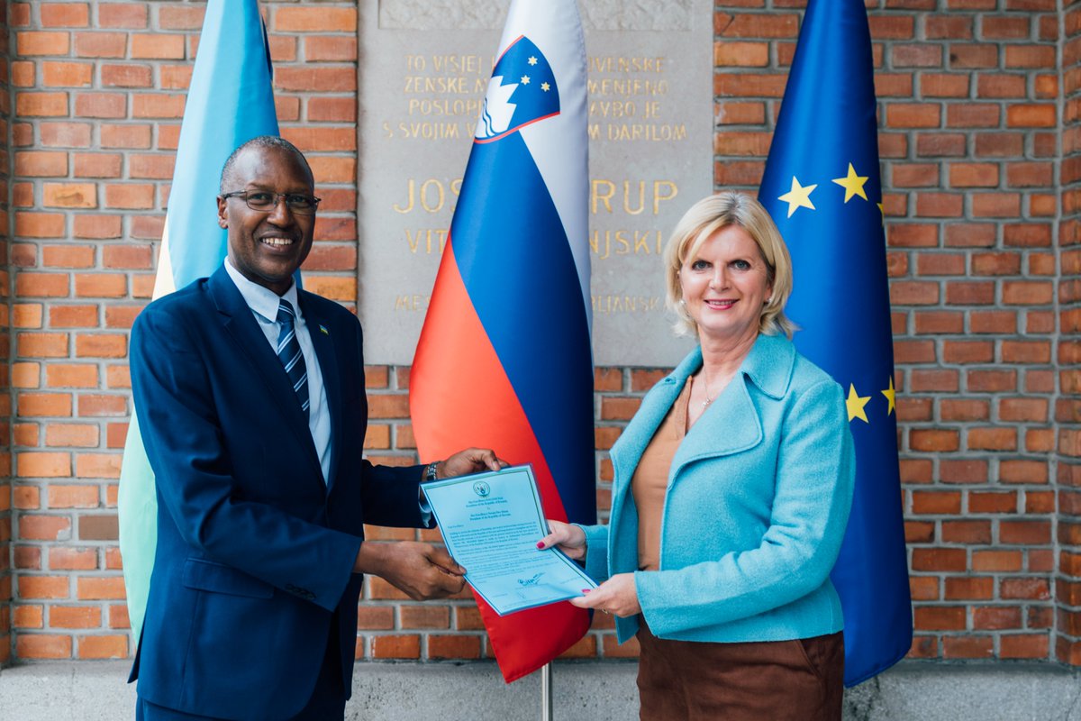 Rwanda in Geneva (@rwandaingeneva) on Twitter photo Ahead of the Ceremony, on Thursday 12 December, Amb. <a href="/NgangoJ5/">Ngango James</a> presented copies of his Letters of Credence to Amb. Nataša Prah, Head of Protocol at <a href="/MZEZ_RS/">MFEA Slovenia</a>, and discussions with officials from the Ministry of European and Foreign Affairs aimed at enhancing bilateral ties.
2/2 Ahead of the Ceremony, on Thursday 12 December, Amb. <a href="/NgangoJ5/">Ngango James</a> presented copies of his Letters of Credence to Amb. Nataša Prah, Head of Protocol at <a href="/MZEZ_RS/">MFEA Slovenia</a>, and discussions with officials from the Ministry of European and Foreign Affairs aimed at enhancing bilateral ties.
2/2
