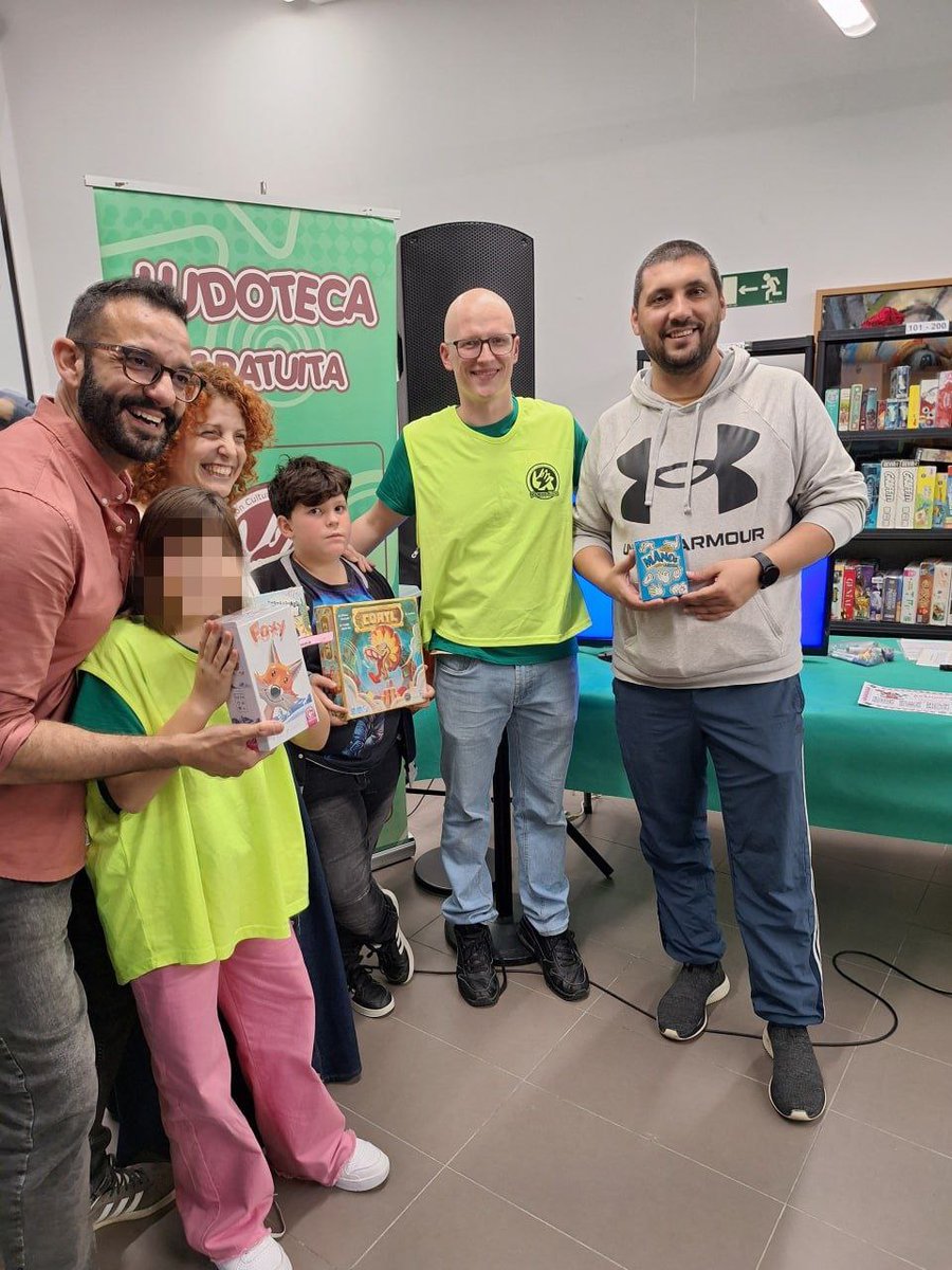 🎀🎀 REMEMBER 🎀🎀

Otra cosa no, pero premios de torneo y sorteos hubo muchísisisisimos.

Estamos contentísimos y os agradecemos de todo corazón la espectacular participación y el cariño que nos habéis dado durante esos 2 días.

¡Ya estamos maquinando cositas nuevas para 2025!