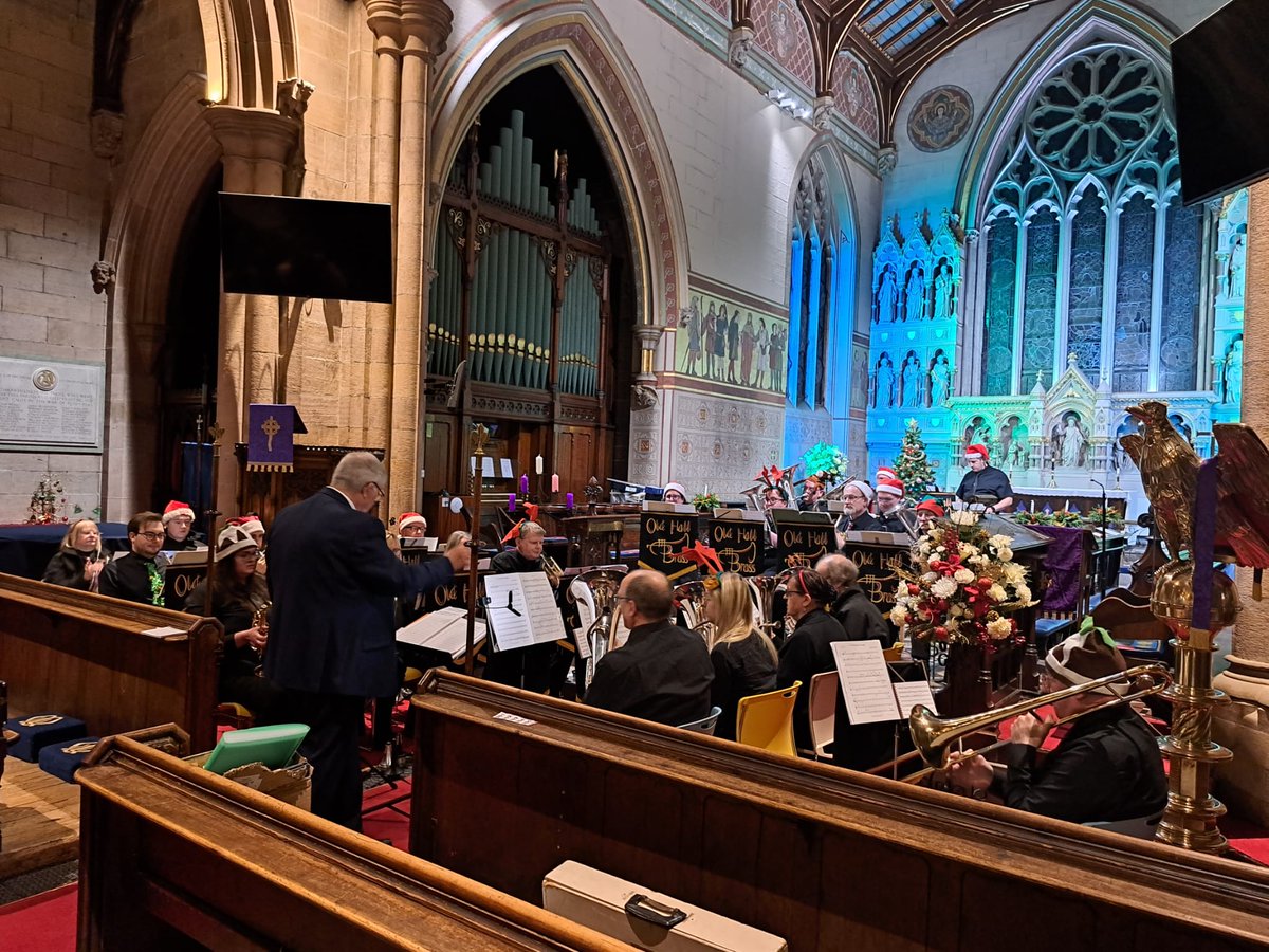 OldHallBrass's tweet photo. Pictures from our wonderful festive concert at St James #poolstock #wigan last night.
Are we playing there again next year? You bet we are! https://t.co/sTzRtAnBkY