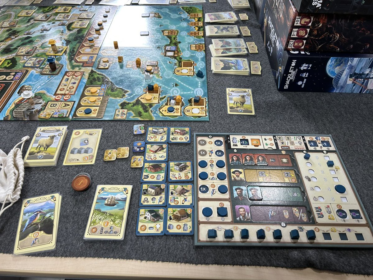 Yanack22's tweet image. 本日はご自宅会にて
MEN NEFER
グレートウエスタントレイルニュージーランド
をプレイしました。
どちらも非常に満足度が高い！