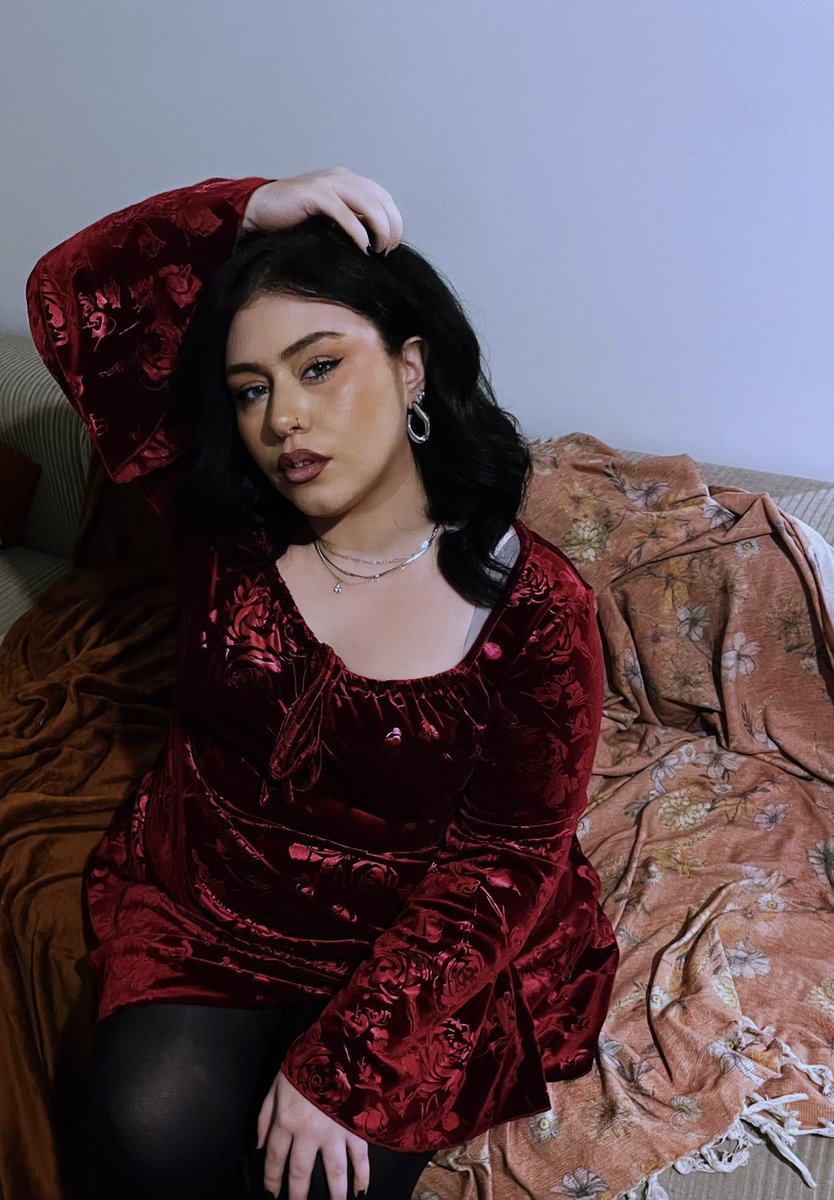 Trixy 🍒 tweet media