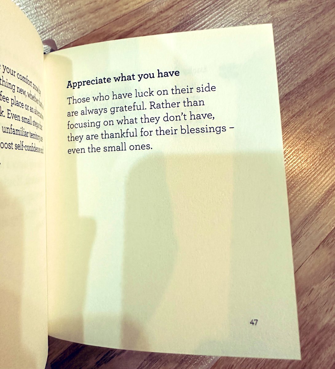 Dr_AJ_MD's tweet image. Found this cute ‘Little Book of Luck’ in a bookstore, as a gift to a friend:) 
Sooo tempted keep this with me!😁
#Cutesy #TinyBook #ForAFriend #ShouldIKeepIt😄 #SharingIsCaring😋