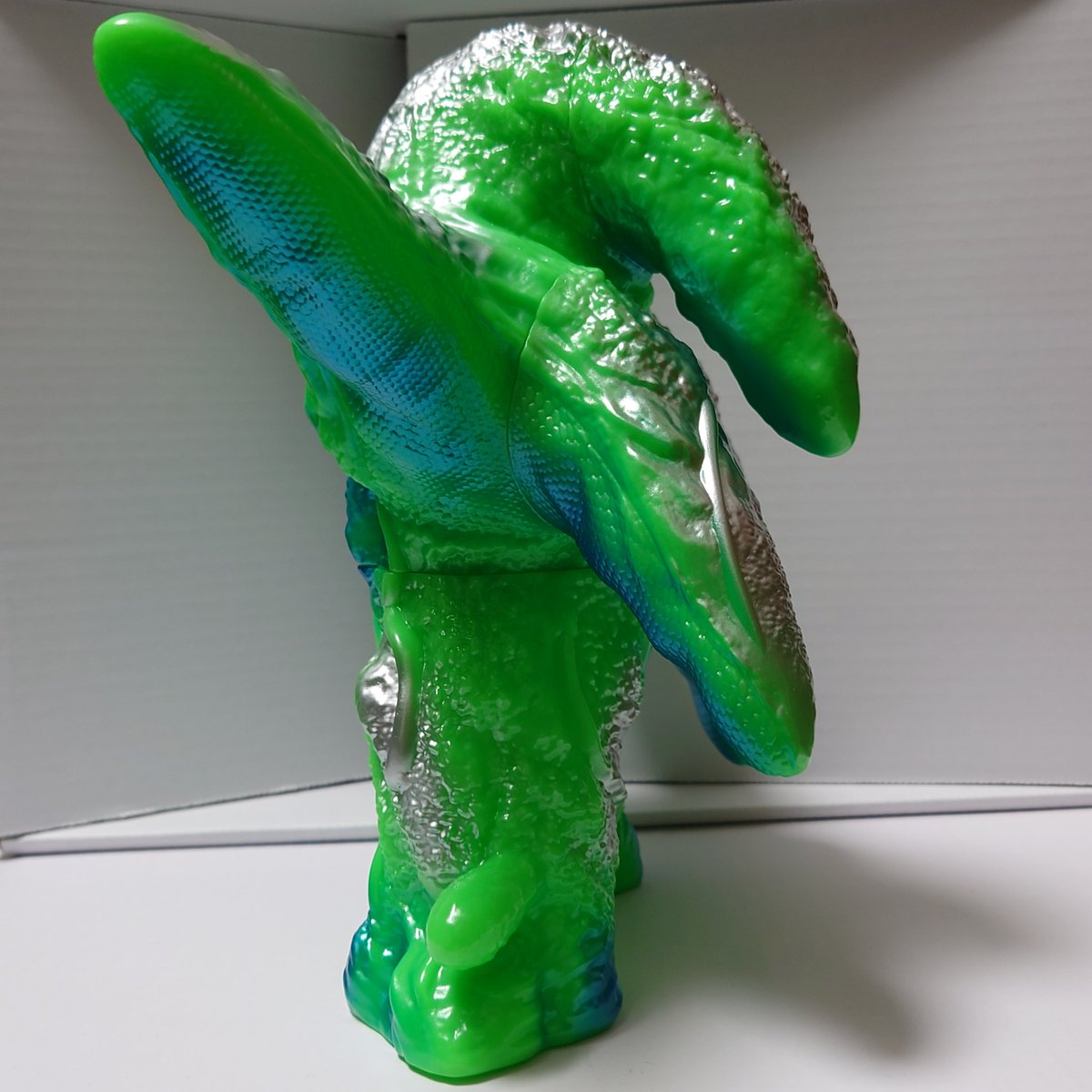 Y MSF ウルトラマンシリーズ アメーバ怪獣 アメーザ 緑成型 注目のY