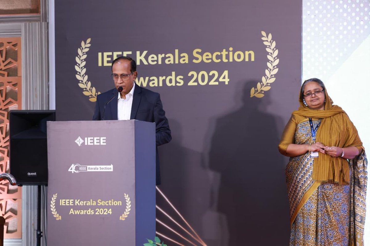 cslcochin's tweet image. CMD, CSL, @madsnair66 receiving the prestigious KPP Nambiar Award organised by IEEE Kerala Chapter, in recognition of his contributions to advancement in ocean-related technologies benefiting humanity. #Leadership #MaritimeDevelopment