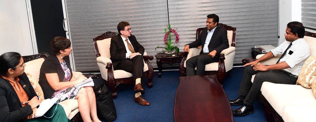 🇱🇰🤝🇳🇿 Strengthening Sri Lanka–New Zealand ties!

New Zealand pledges support for Sri Lanka in food security, healthcare, Ayurveda, and tourism. High Commissioner David Pine discussed boosting these sectors with Health Minister Dr.Nalintha Jayatissa.

#SriLanka #NewZealand