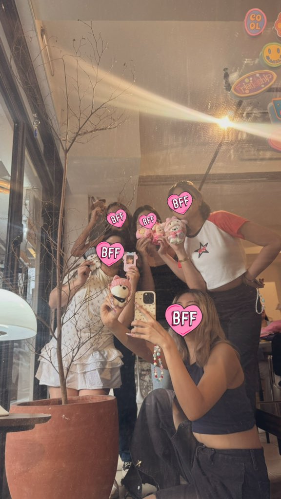 happy birthday, eric sohn! 🍀🩷💫

thank you <a href="/Good12S2Day/">12S2Day 🩷</a> 💓

#ROOM12S2 #lovERICnextdoor #손영재사랑해