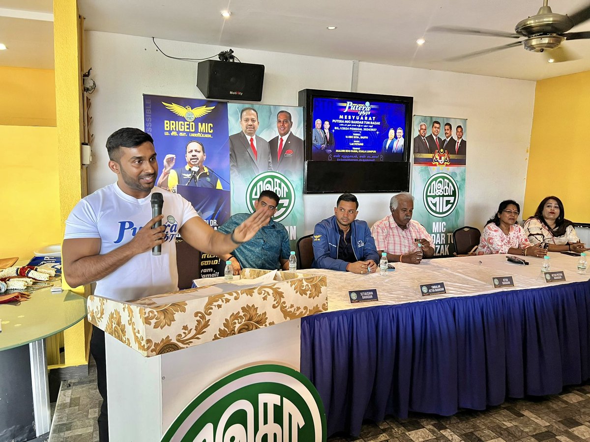 teamputeramic's tweet photo. Sesi Dialog Santai bersama belia di Bandar Tun Razak anjuran Putera MIC BTR. Dalam sesi ini juga telah dilancarkan BTR X Rangers Futsal Club yang akan menjadi platform untuk anak muda sertai aktiviti riadah dan sukan. https://t.co/UuwNVFd9fw