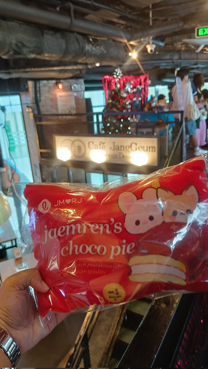 renjunwinsrtf's tweet image. "Yung bagnet... Or yung bestfriend mong super bet" 🤔 

Huyy walang bagnet today

Just attended my first JaemRen CSE ever! 🤭 Long overdue for someone who's been here since 2019 but ito timeline ko eh.

Thankies for today @427studios #JaemrenDrunkInLove 🩷💛