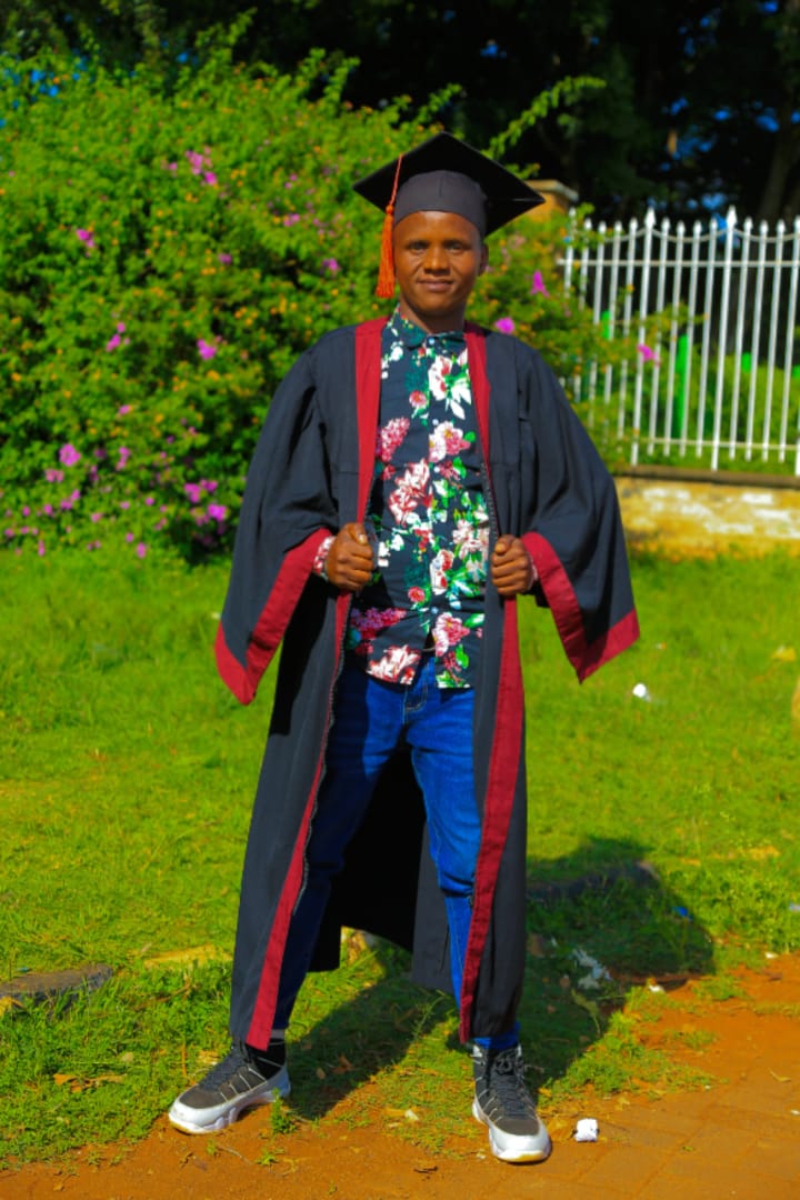 Smash35334087's tweet photo. Congratulations to me❤ your personal doctor https://t.co/o9Wdf0COzz