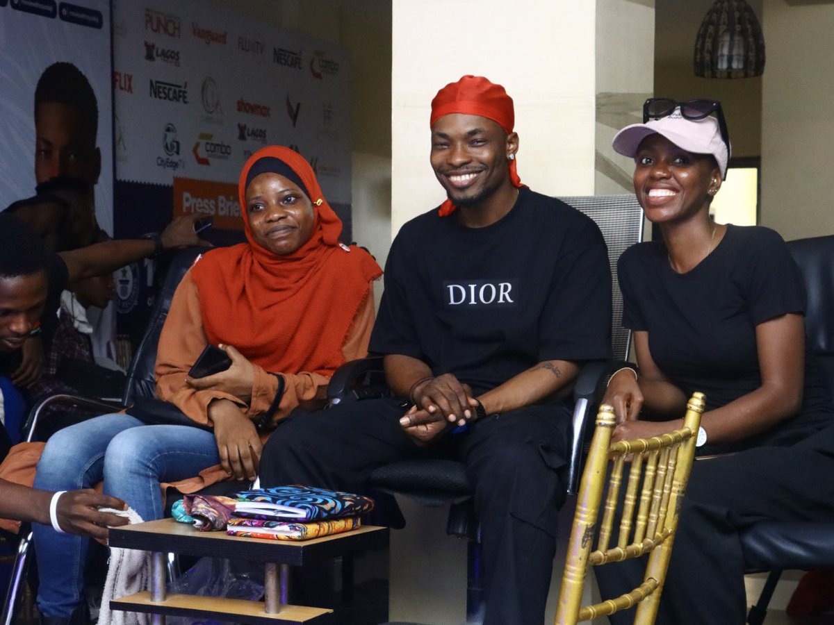 Moviewithayo's tweet photo. Ayodeji’s journey to break the @GWR for the longest movie marathon just got even more exciting with the incredible support from Chika Ibobo (@chika_ibobo) and Zannytecture (@zannytecture) https://t.co/A7OaoBdhYM