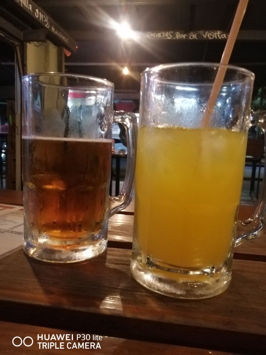 BellaMunozgdl's tweet photo. La vida no da lecciones GRATIS a nadie,por eso cuando digo que la vida me enseño,ten por seguro que pague el precio ...esta noche el caballero no ácepto mis limites y se molesto por que le cobraria mis honorarios por mi tiempo extra ,que me solicitaba ... https://t.co/qi79aU6aLQ