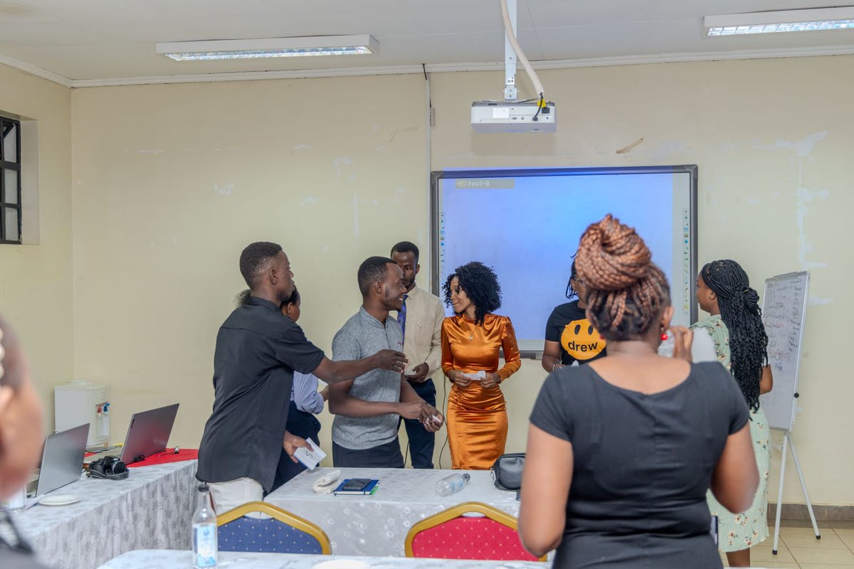 AMwashamba's tweet photo. Unveiling  the future! The juwapwa strategic plan 2025_2029 is here to transform youth empowerment  and education  in the coast region.
Together we are shaping a brighter tommorrow,one step at a time
#JUWAPA #superYouthambassador #pwanifirst With@charlruto @JumuiaPwani https://t.co/C4WfqUuBry
