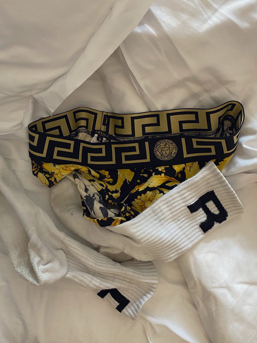 daddycooltn's tweet photo. Saturday morning…. 
#whitesocks #kiffeur https://t.co/TYcEdYxPqv