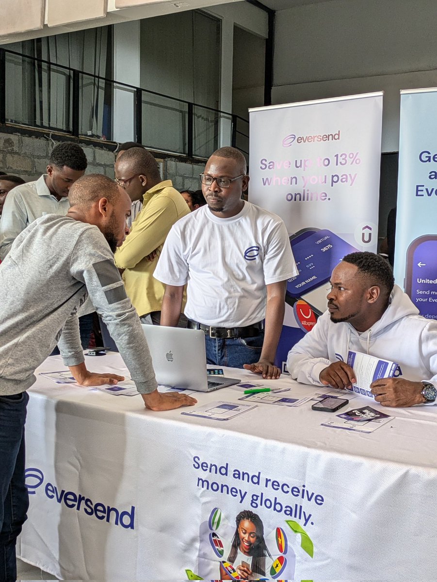 hakeemmutsug's tweet photo. @eversendapp is here too @EversendHelp is a multi-currency product for all your money needs. If you use the app, you get to save up to 13% when you pay online.
#DevFestKampala2024 #DevFestKampala
#DevFest2024 https://t.co/THxduitleO