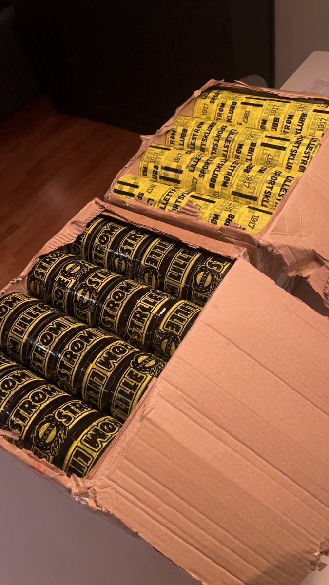 eLSKer_stickers's tweet photo. Dm om du ønsker. Helst send dm til oss på Instagram: eLSKer_stickers

#lsk #lillestrøm #kanarifansen #forzafugla https://t.co/xMvmQwZGmt