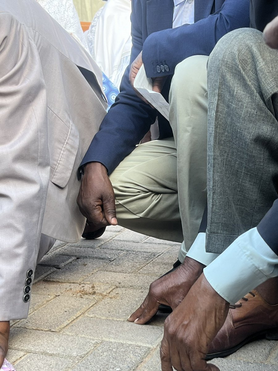 SiphoShowa's tweet photo. @BTwaMotswana & Dineo💍. Strong knees required 😁. #Patlo https://t.co/dmtDSFuXEB