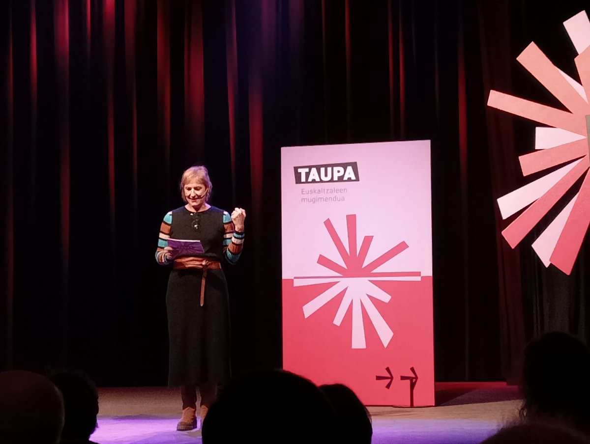 Emun Aholkulariak (@emun_taldea) on Twitter photo Lehen Topagunea, aurrerantzean Mugimendua... TAUPA Euskaltzaleen Mugimenduaren aurkezpen ekitaldian gaude Bilbon gizarte eragile eta erakundeekin batera. Euskararen biziberritzean eta euskalgintzan akuilu eta haize berriak behar ditugulako... ongi etorri <a href="/TaupaMugimendua/">Taupa euskaltzaleen mugimendua</a> ! Lehen Topagunea, aurrerantzean Mugimendua... TAUPA Euskaltzaleen Mugimenduaren aurkezpen ekitaldian gaude Bilbon gizarte eragile eta erakundeekin batera. Euskararen biziberritzean eta euskalgintzan akuilu eta haize berriak behar ditugulako... ongi etorri <a href="/TaupaMugimendua/">Taupa euskaltzaleen mugimendua</a> !
