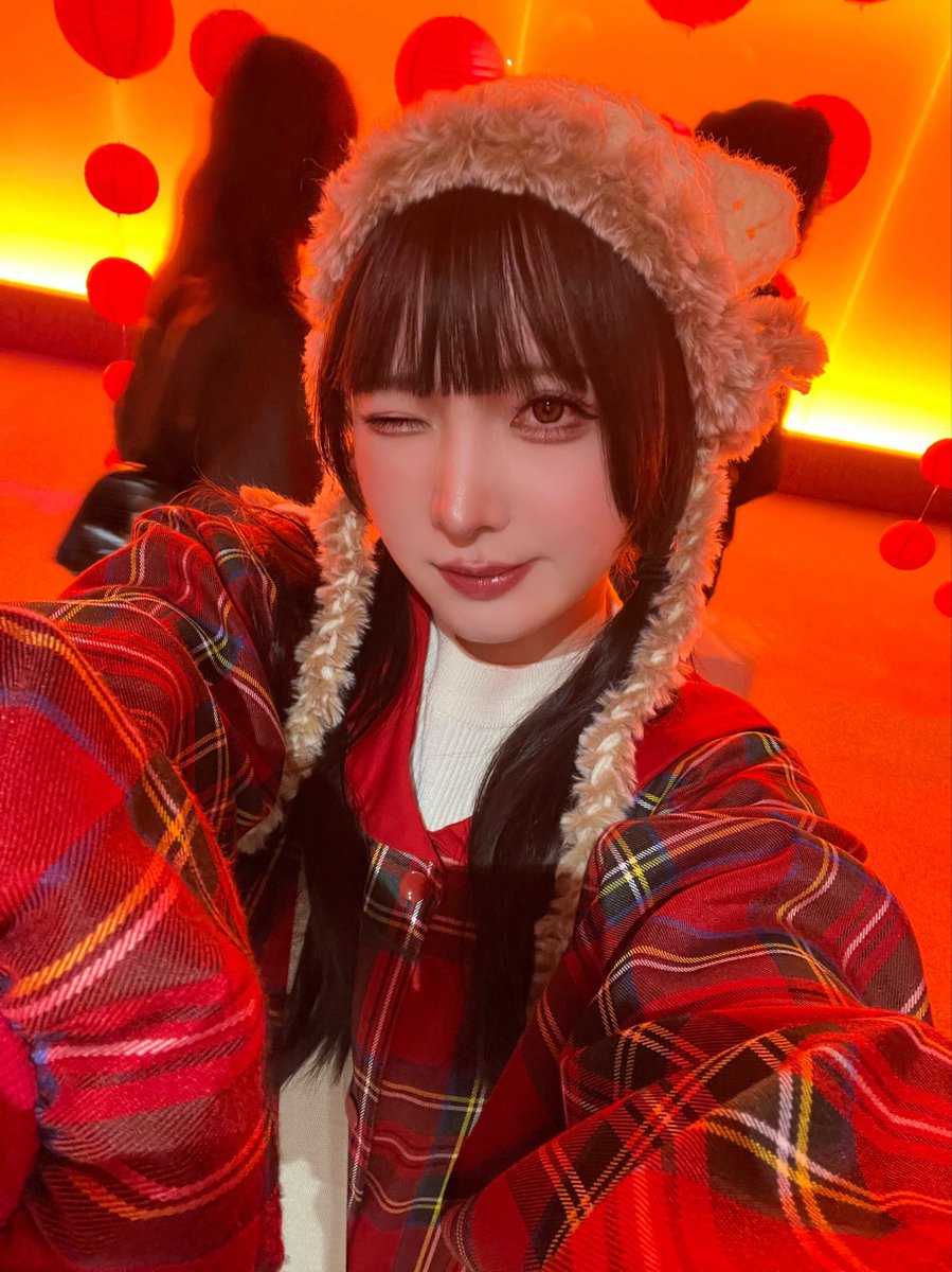 nekosabu100's tweet photo. コミケの準備に追われてる https://t.co/8krDEsZSZp