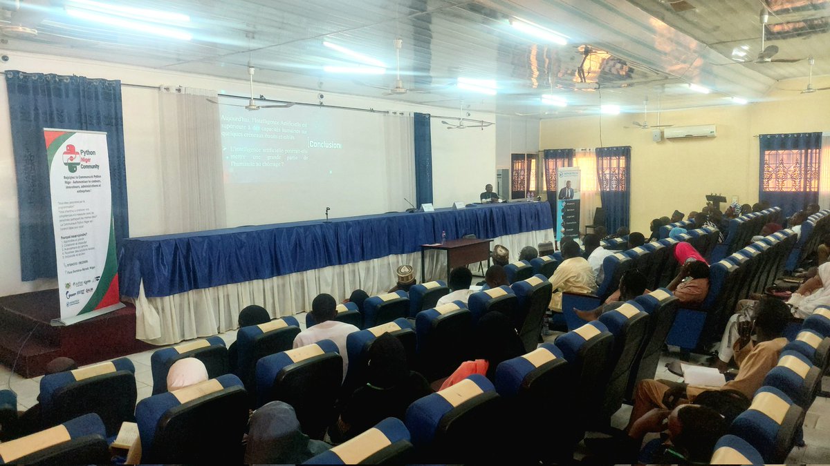 We are live here at ESCEP Niamey Niger 🇳🇪. 

The happy Python enthusiasts meet today at #PyConNE24