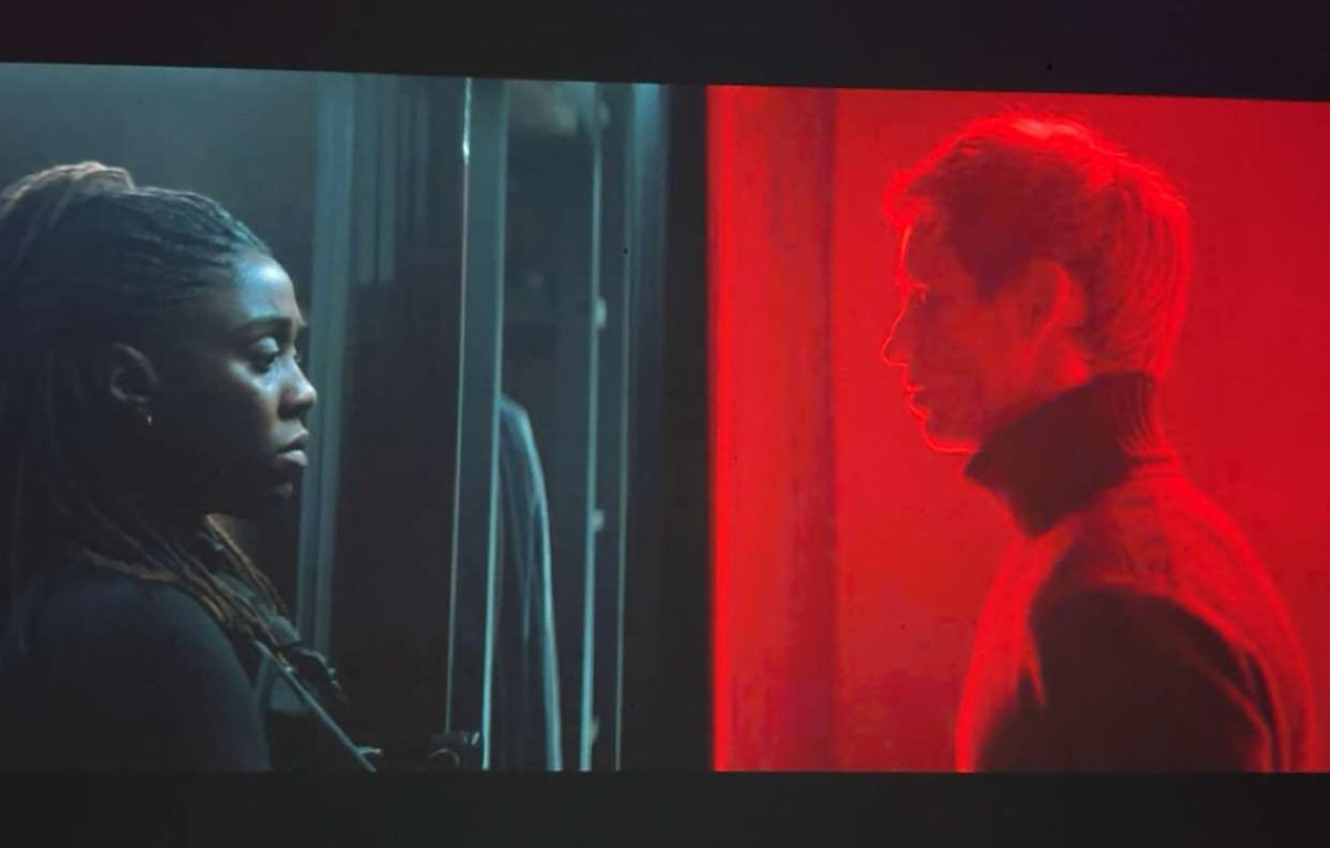 kusssman's tweet image. Foolish babe , she wan be super star 🤣🤣🤣🤣🤣🤣🤣🤣🤣😭