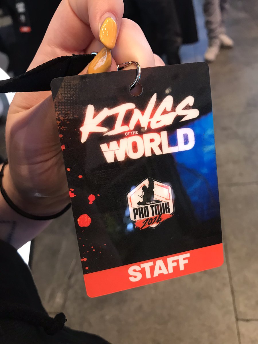 insaneJMad's tweet photo. FGC Mama’s back. https://t.co/XuUYMfcWXR