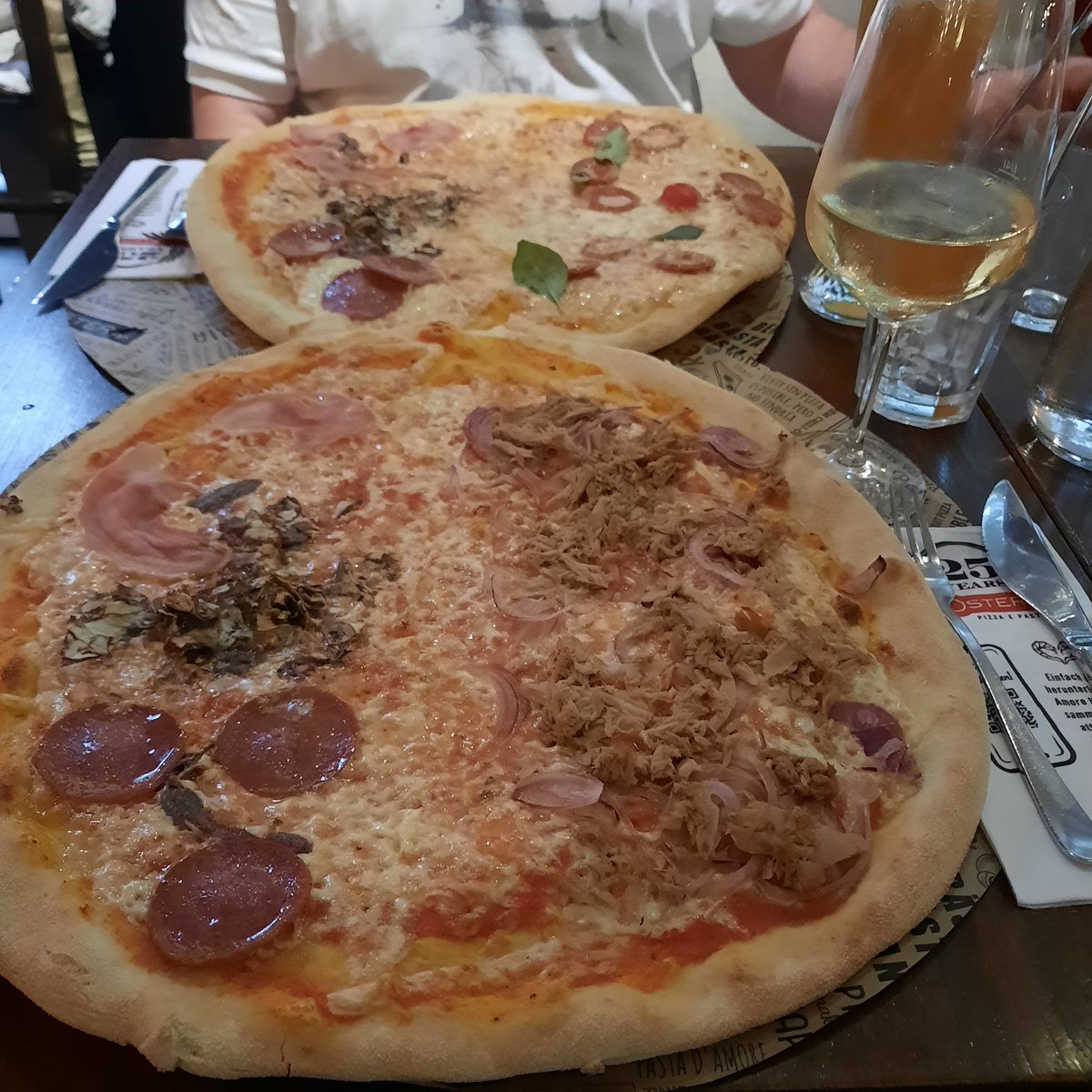 randomresto's tweet image. L'Osteria Wien Grinzing
4.3⭐ (2439) $$
Grinzinger Str. 1, 1190 Wien, Austria
maps.google.com/?cid=115253195…