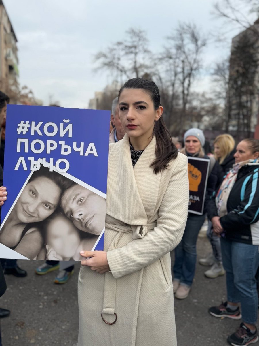 Lena Borislavova tweet media
