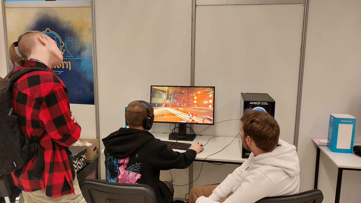 Matima_Studio's tweet image. We’re having an awesome time at GDS Prague, showcasing our game Tempo Punk! 🎮✨ 
We’re happy to announce that we won the Best Technology award! 🏆 Huge thanks to the team and everyone who’s supported us so far.

#GDSPrague #TempoPunk #BestTechnology #GameDev #MatimaStudio